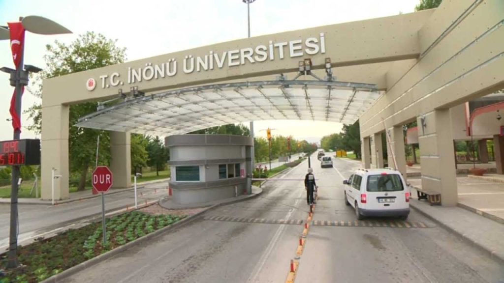 4. دانشگاه اینونو