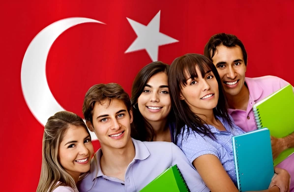 قوانین و شرایط اقامت ترکیه برای افراد زیر ۱۸ سال