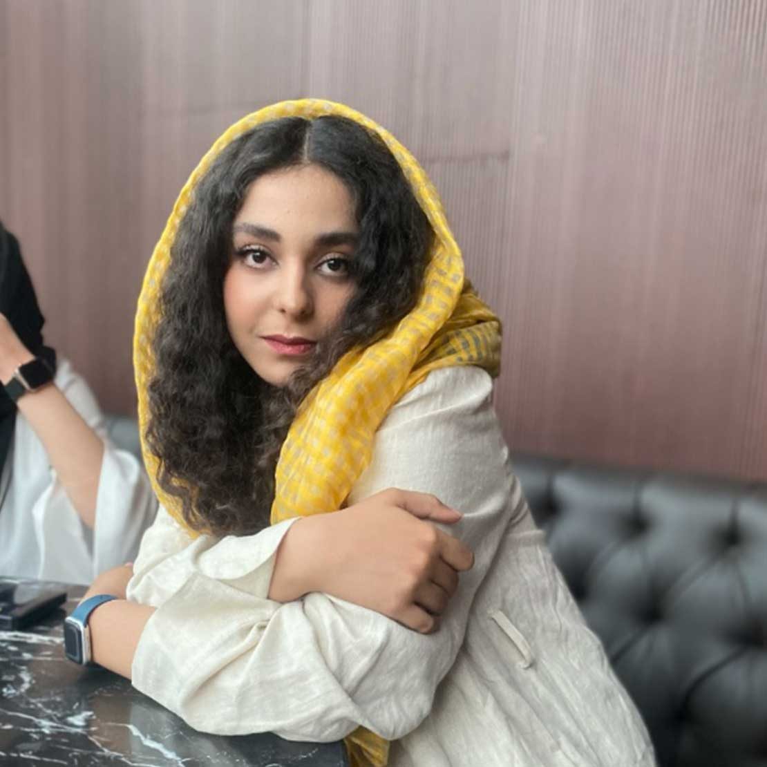 روژان نوعی